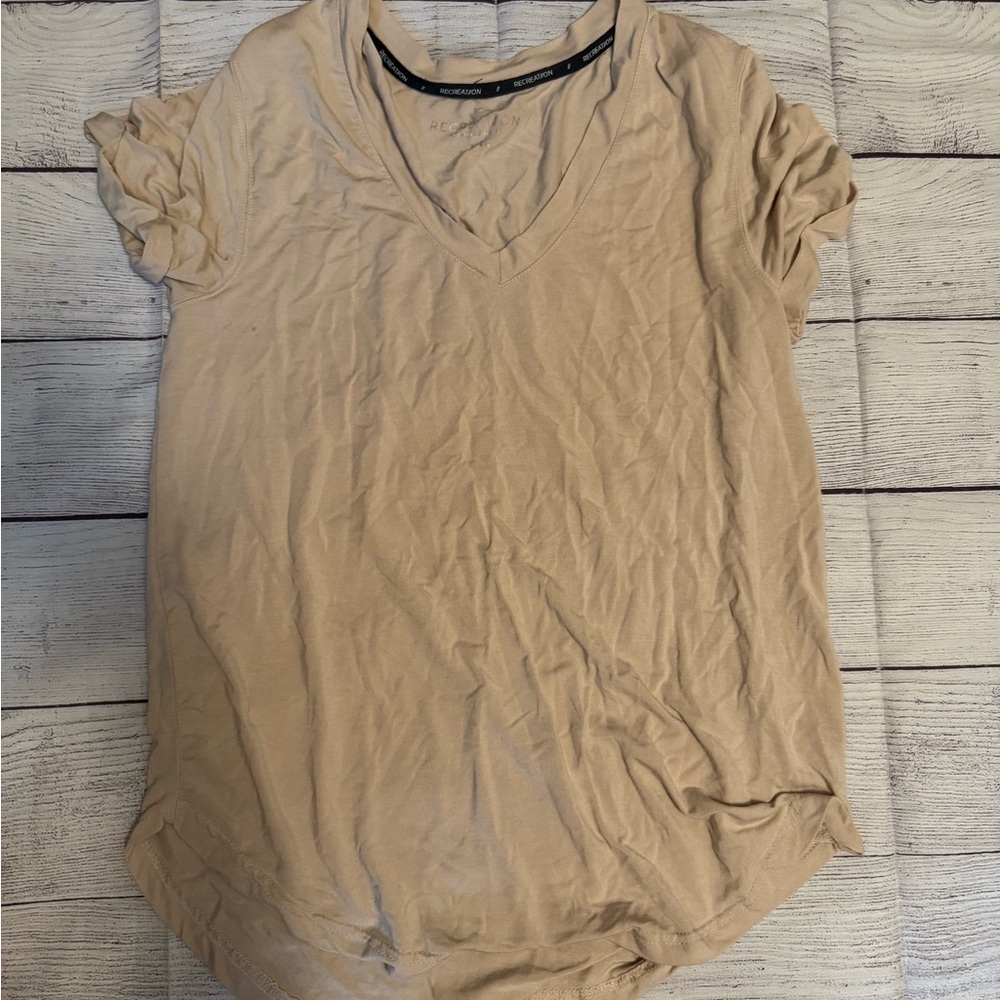 Women's Casual Tan V-Neck Short Sleeve Top